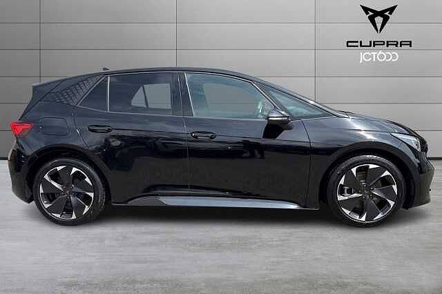 CUPRA Born